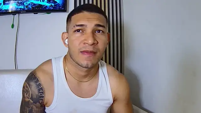 venedic bull online show from December 2025 12:43:02 PM