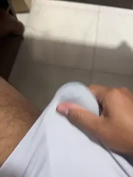 Snapshot of Pepitolim chatting on November 2025 02:27:01 PM Pepitolim online show from November 2025 02:27:01 PM