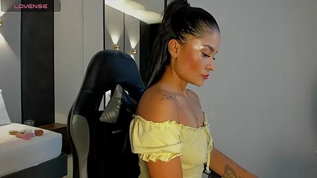 tabata69  online show from November 2025 08:08:02 PM