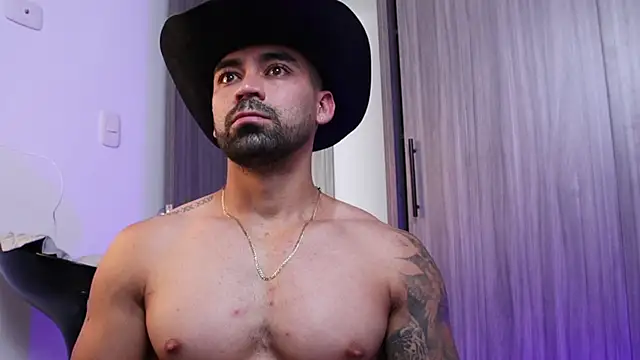 SOY MIKE online show from November 2025 12:49:02 PM