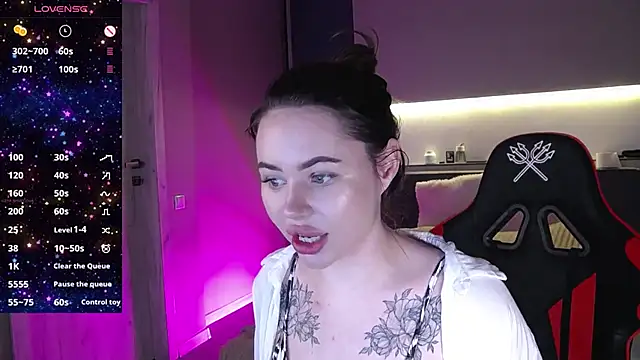 Snapshot of AlmaryKim chatting on December 2024 03:32:02 PM AlmaryKim online show from December 2024 03:32:02 PM