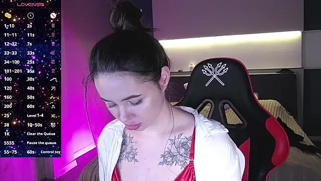 Snapshot of AlmaryKim chatting on December 2024 06:53:02 PM AlmaryKim online show from December 2024 06:53:02 PM