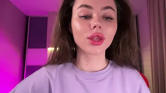 Snapshot of AlmaryKim chatting on February 2025 04:14:01 PM AlmaryKim online show from February 2025 04:14:01 PM