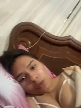 Brianna bunny05 online show from November 2025 05:18:01 AM