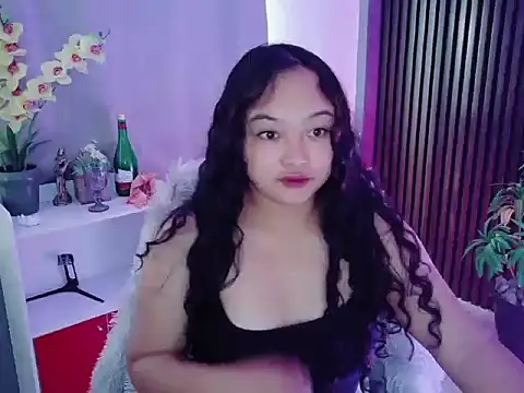 UrFavouriteCravings online show from March 2026 06:52:01 AM