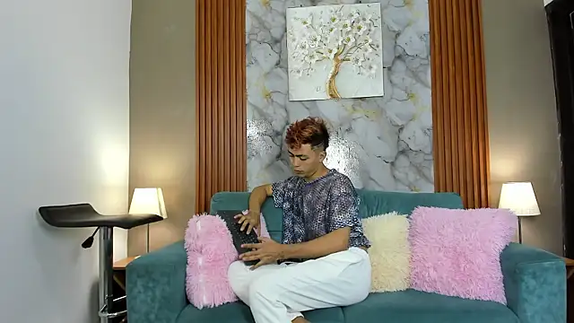 VERY HOT GUYS online show from February 2026 01:19:01 PM