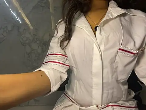 dubyzubygirl online show from February 2026 09:47:01 AM