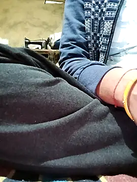 LOVE-VIKA online show from November 2025 08:35:01 AM