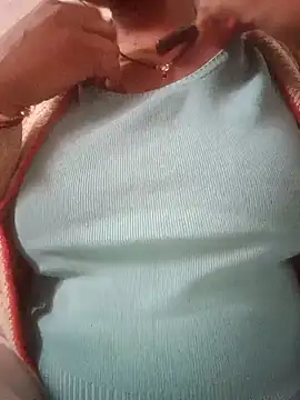 LOVE-VIKA online show from February 2026 05:46:02 AM