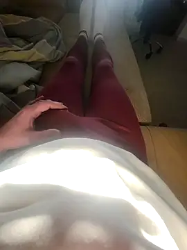 rezzzze online show from November 2025 02:38:01 PM