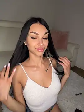 ilariea girl online show from July 2026 01:15:02 PM