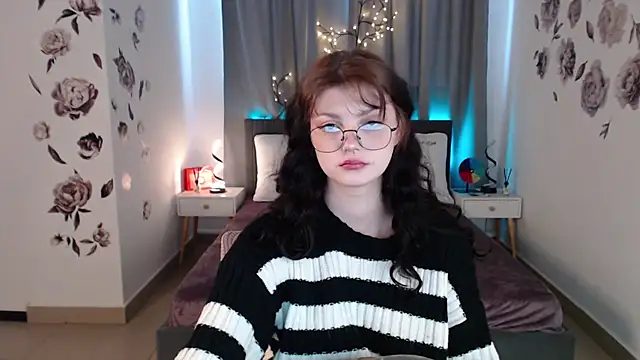 MileyRood online show from November 2025 01:16:01 AM