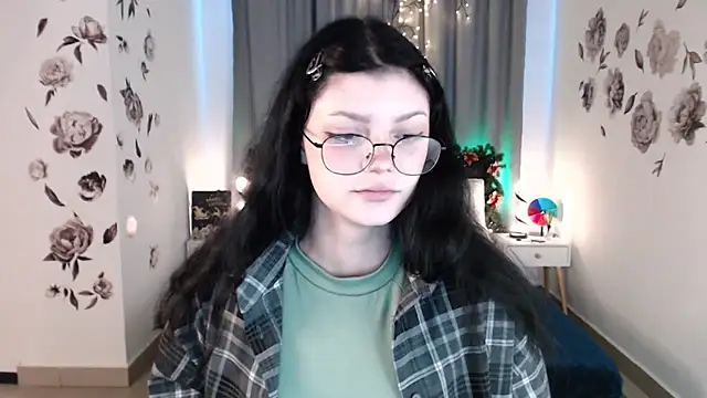 MileyRood online show from December 2025 11:20:02 PM