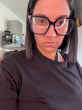 Snapshot of LaPetiteKim chatting on February 2026 12:53:02 PM LaPetiteKim online show from February 2026 12:53:02 PM