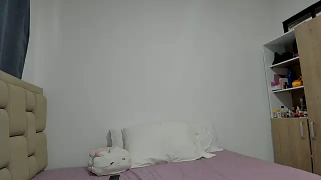 Velira69 online show from February 2026 07:34:02 PM