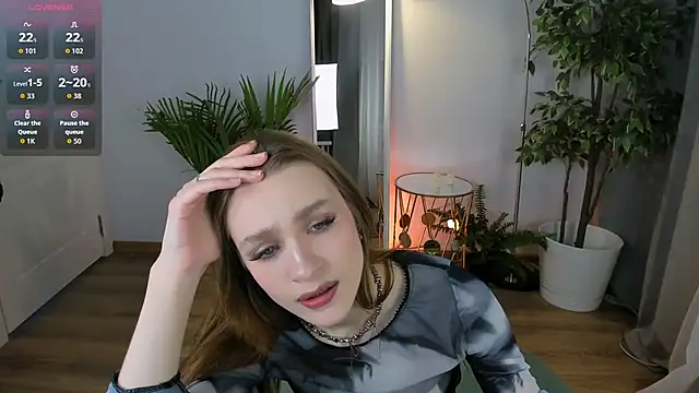 PollyMayer online show from November 2025 08:54:01 PM