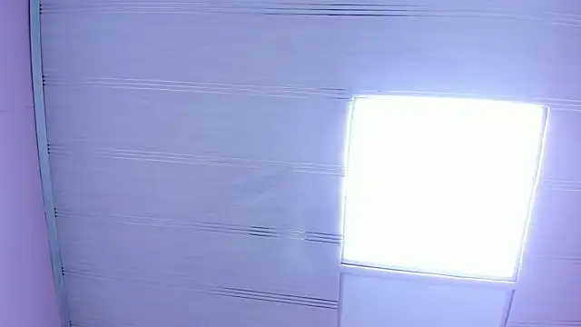 LeaMoreau22 online show from October 2025 11:10:01 AM