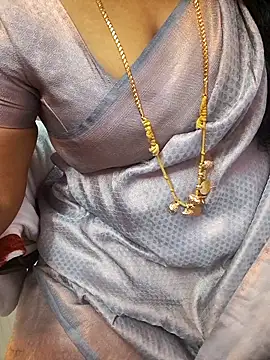 Snapshot of Tamil_Ammani chatting on January 2026 12:08:02 PM Tamil Ammani online show from January 2026 12:08:02 PM