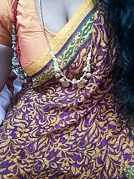 Snapshot of Tamil_Ammani chatting on February 2026 08:20:01 AM Tamil Ammani online show from February 2026 08:20:01 AM