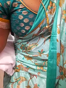 Snapshot of Tamil_Ammani chatting on February 2026 05:31:01 PM Tamil Ammani online show from February 2026 05:31:01 PM