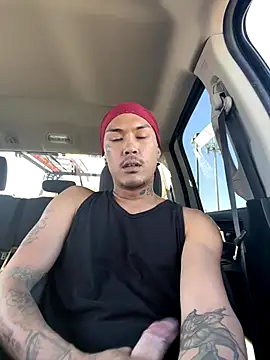 Loadedeggs online show from November 2025 09:48:02 PM