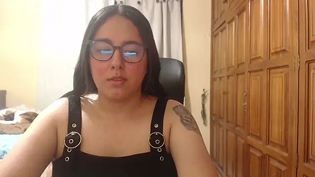 Venus cat  online show from June 2026 01:36:01 AM