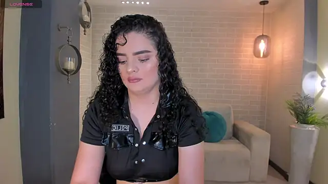 Snapshot of KylieJenkins chatting on November 2025 11:20:01 AM KylieJenkins online show from November 2025 11:20:01 AM