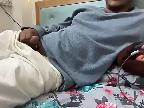 YourBlackBull online show from October 2025 09:40:01 AM