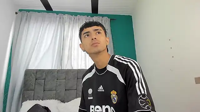 Snapshot of Anthony_carter chatting on January 2026 01:05:02 PM Anthony carter online show from January 2026 01:05:02 PM