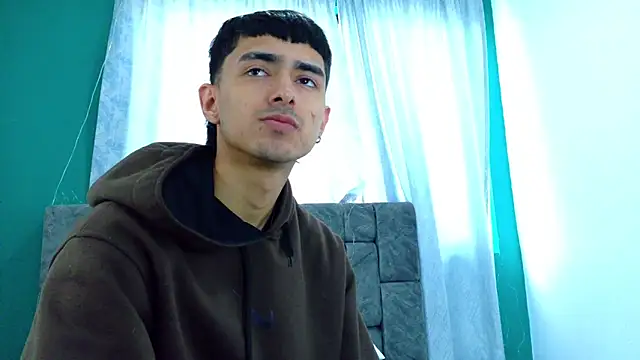 Snapshot of Anthony_carter chatting on February 2026 01:39:02 PM Anthony carter online show from February 2026 01:39:02 PM