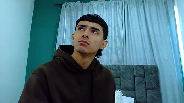 Snapshot of Anthony_carter chatting on February 2026 01:33:02 PM Anthony carter online show from February 2026 01:33:02 PM