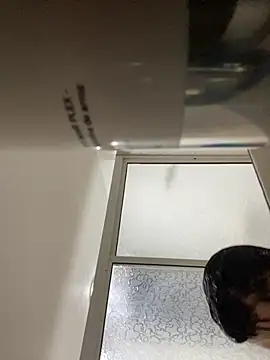 jeff2995  online show from October 2025 03:25:01 AM