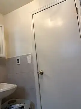 Snapshot of AmberLustXXX chatting on December 2025 03:39:01 PM AmberLustXXX online show from December 2025 03:39:01 PM