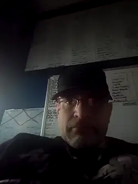 Curious9884 online show from April 2026 06:02:02 AM