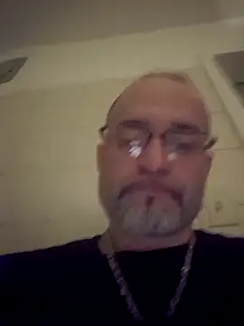 Curious9884 online show from April 2026 03:56:01 AM