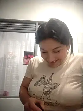 AllbaRose online show from October 2025 11:02:01 PM