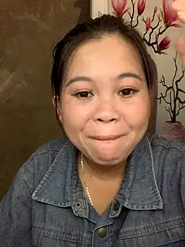 Snapshot of lan-xinh01 chatting on October 2025 06:30:02 AM lan-xinh01 online show from October 2025 06:30:02 AM