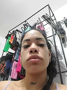 Snapshot of thaliacangri chatting on November 2025 12:42:01 AM thaliacangri online show from November 2025 12:42:01 AM