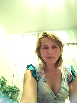 Snapshot of Masha412111 chatting on October 2025 07:22:01 PM Masha412111 online show from October 2025 07:22:01 PM