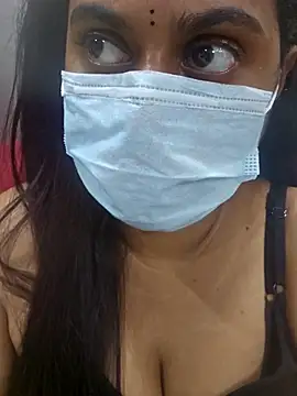 Snapshot of Dheronika_sweetie chatting on March 2026 06:25:02 PM Dheronika sweetie online show from March 2026 06:25:02 PM