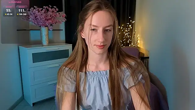 GoldenRose  online show from February 2026 02:00:02 PM