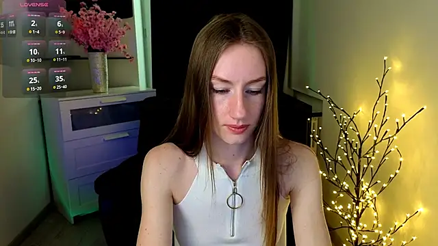 GoldenRose  online show from March 2026 01:58:01 PM