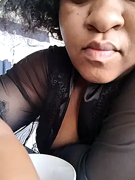 thicknjuicyx online show from October 2025 07:27:02 AM