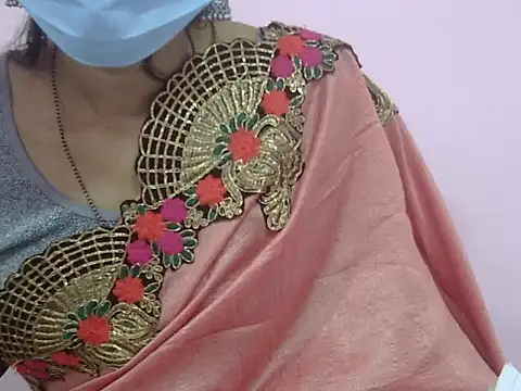 Snapshot of Laila_Cute chatting on January 2026 04:40:02 AM Laila Cute online show from January 2026 04:40:02 AM