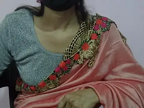 Snapshot of Laila_Cute chatting on January 2026 01:49:01 PM Laila Cute online show from January 2026 01:49:01 PM