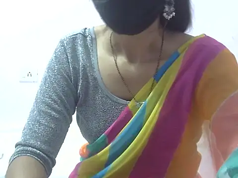 Snapshot of Laila_Cute chatting on February 2026 02:53:02 AM Laila Cute online show from February 2026 02:53:02 AM