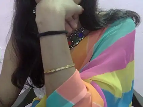 Laila Cute online show from May 2026 05:15:02 AM