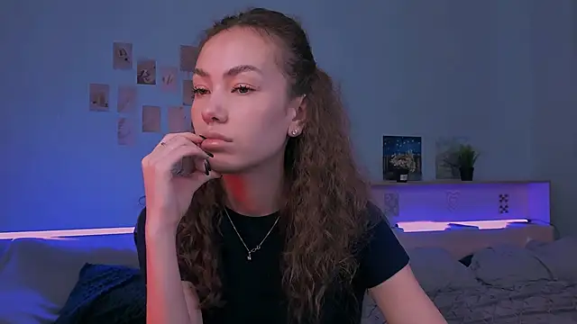 branchwithflowerss online show from November 2025 06:44:01 AM