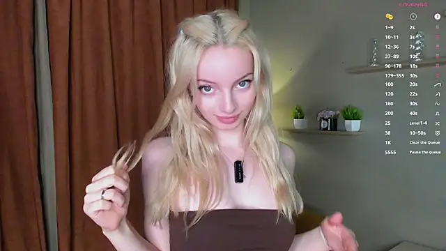 Snapshot of PocketDollX chatting on July 2026 04:18:02 PM PocketDollX online show from July 2026 04:18:02 PM