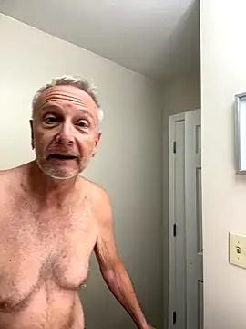 Snapshot of ApolloThrust chatting on October 2025 12:16:02 PM ApolloThrust online show from October 2025 12:16:02 PM